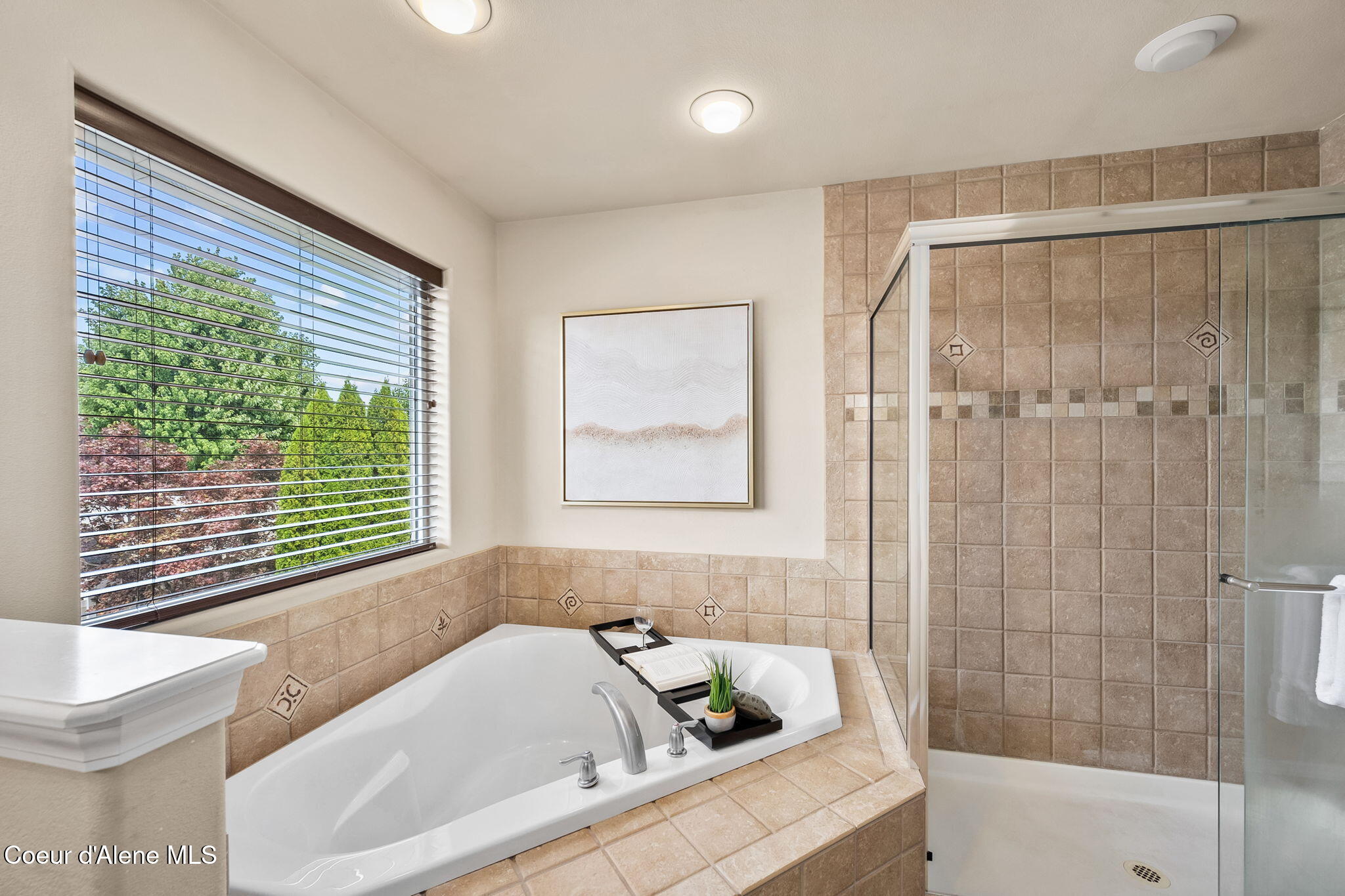 2547 Blackberry Loop Hayden, ID 83835 - Photo 35 of 46 Huge window over tub