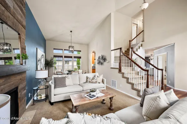 $699,000 | 2547 Blackberry Loop, Hayden, ID 83835