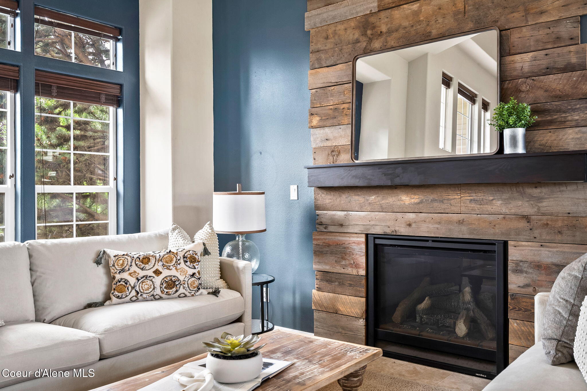 2547 Blackberry Loop Hayden, ID 83835 - Photo 10 of 46 Custom fireplace surround