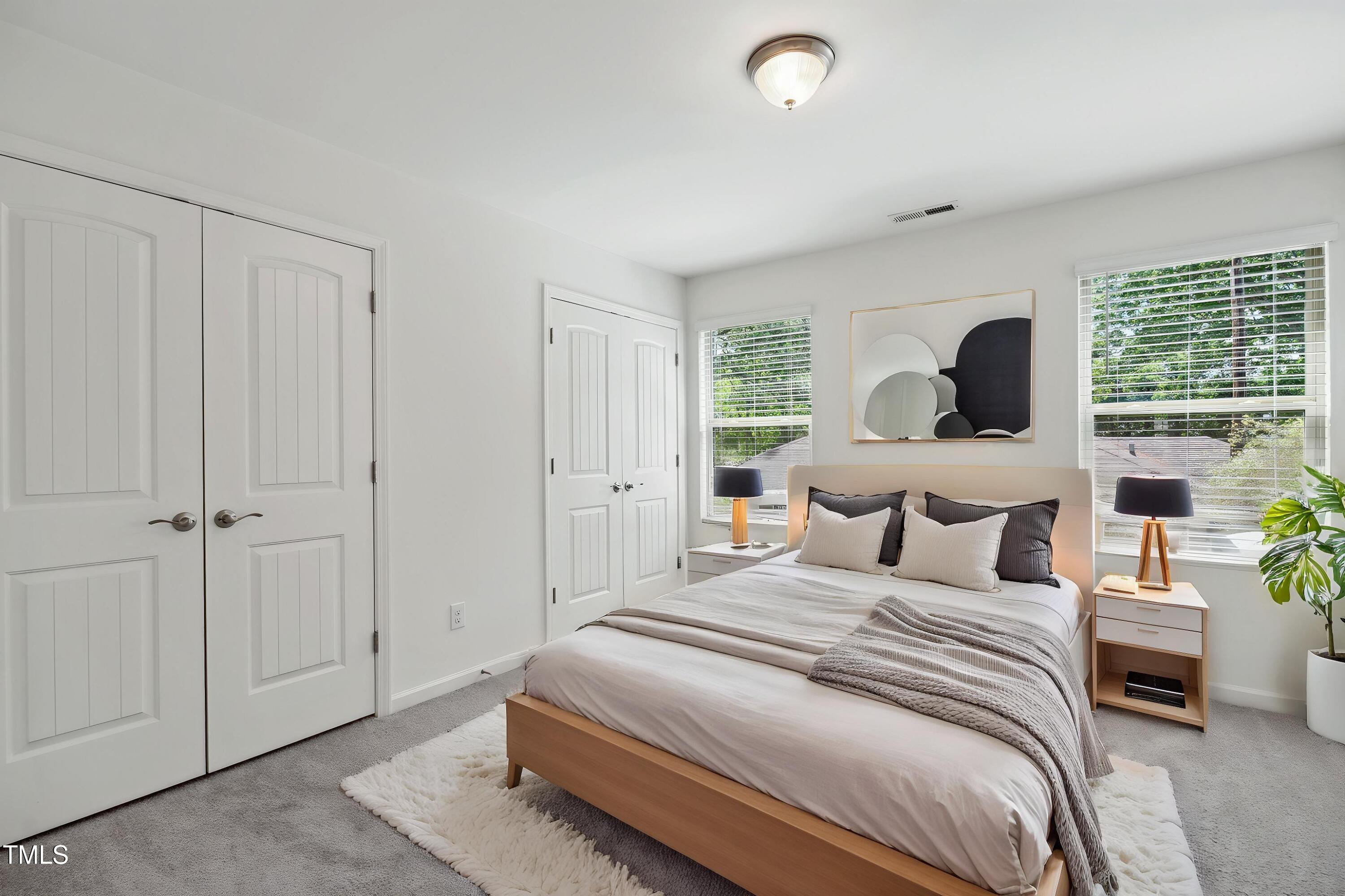 246 Spark Street Raleigh, NC 27606 - Photo 17 of 33 18_dsc03267 - Bedroom - Scandinavian - 8