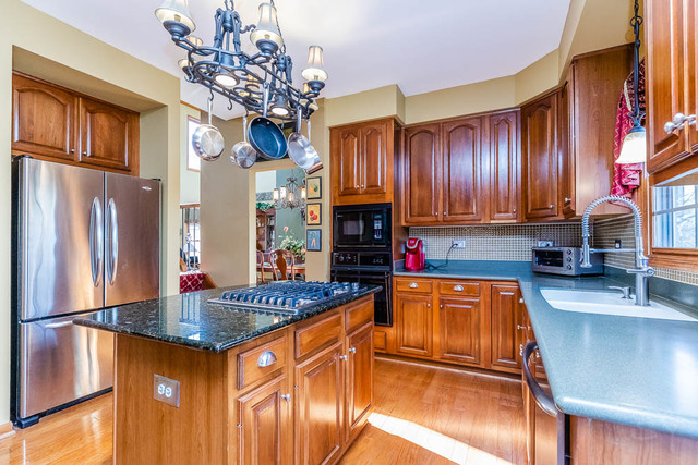 604 Barberry Trail Fox River Grove, IL 60021 - Photo 4 of 39