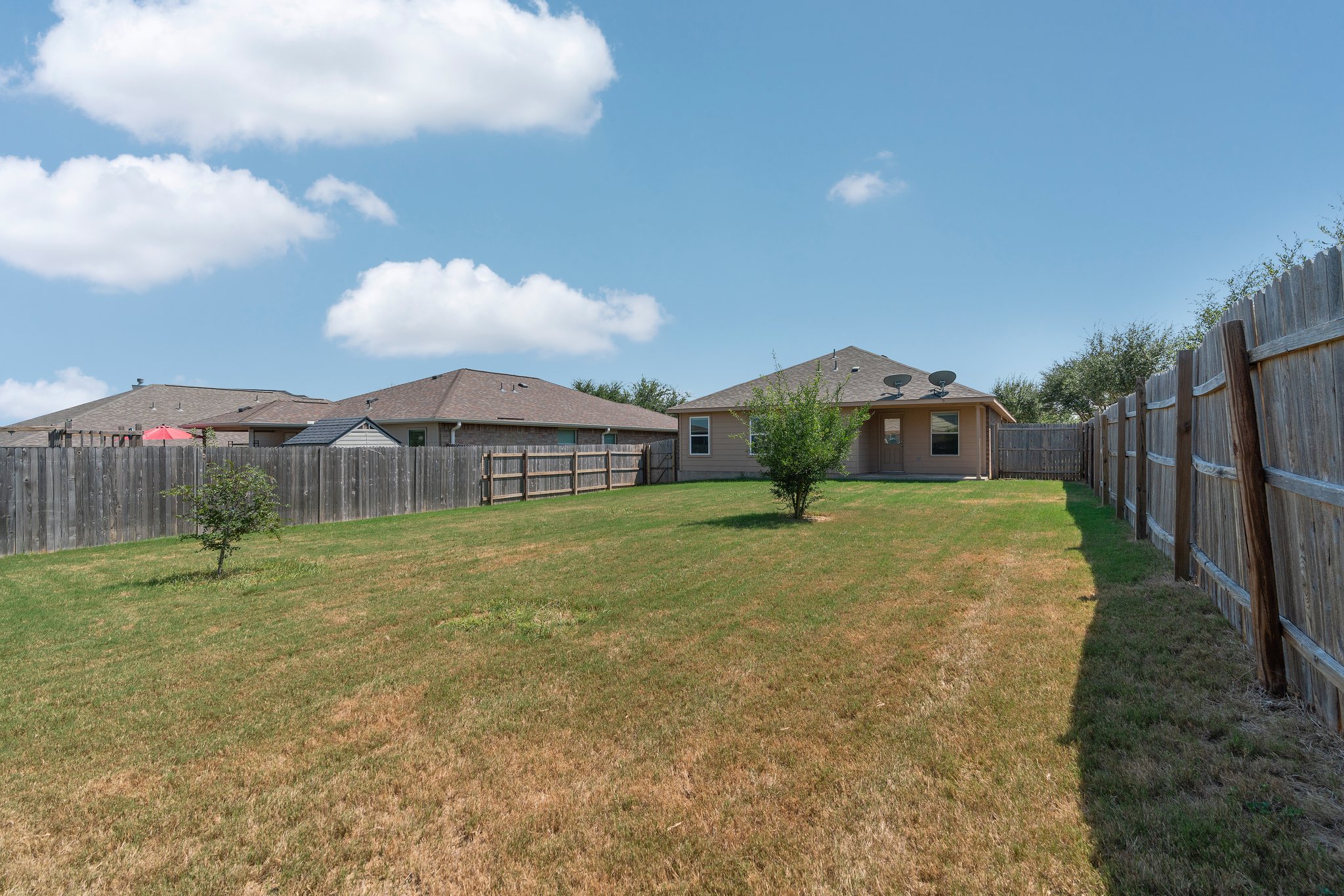 5800 Maciver Drive Austin, TX 78754 - Photo 24 of 27 View of fenced backyard