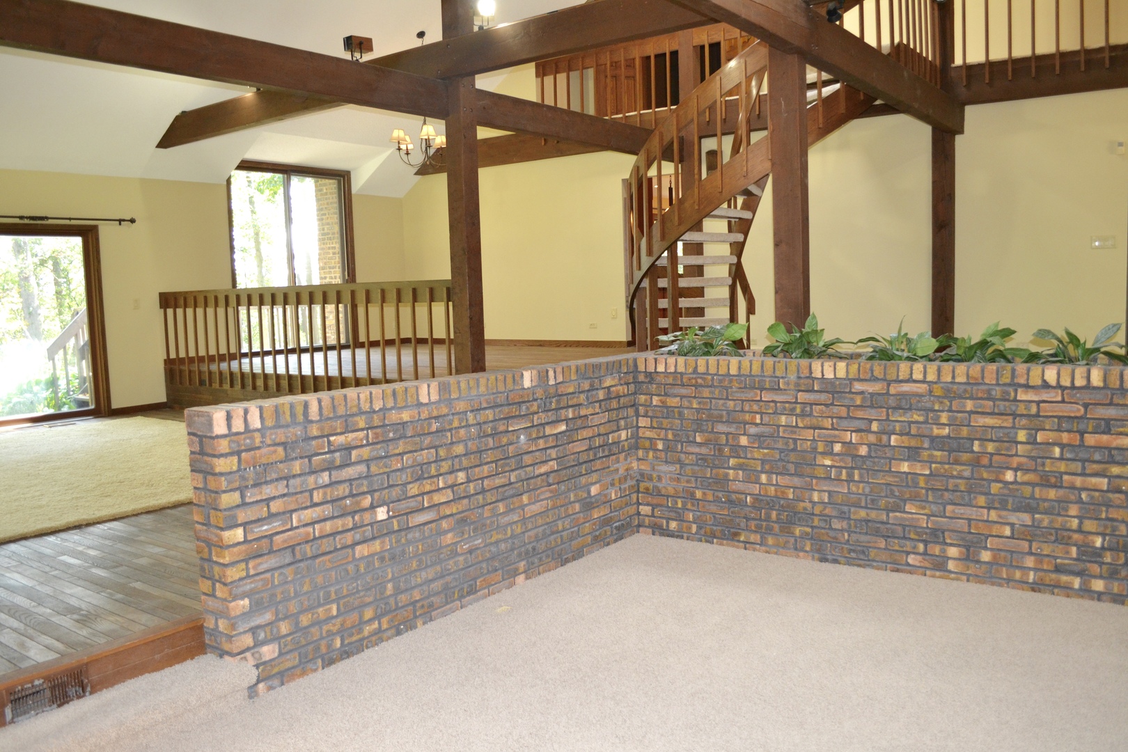 40W565 Bowes Road Elgin, IL 60124 - Photo 11 of 27