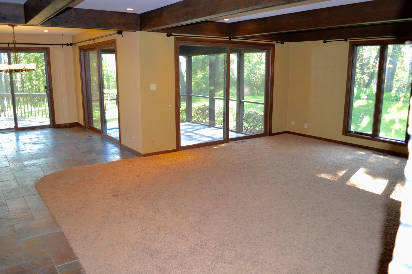 40W565 Bowes Road Elgin, IL 60124 - Photo 22 of 27
