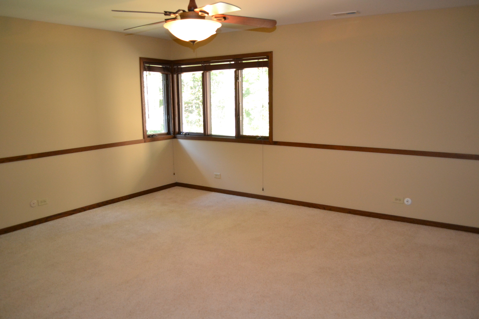 40W565 Bowes Road Elgin, IL 60124 - Photo 25 of 27