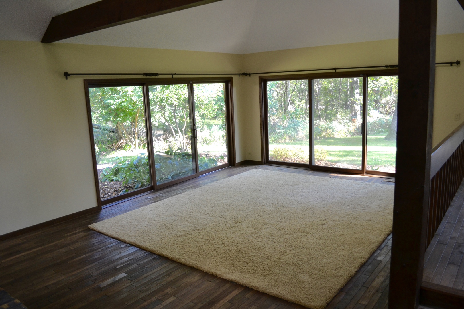 40W565 Bowes Road Elgin, IL 60124 - Photo 8 of 27