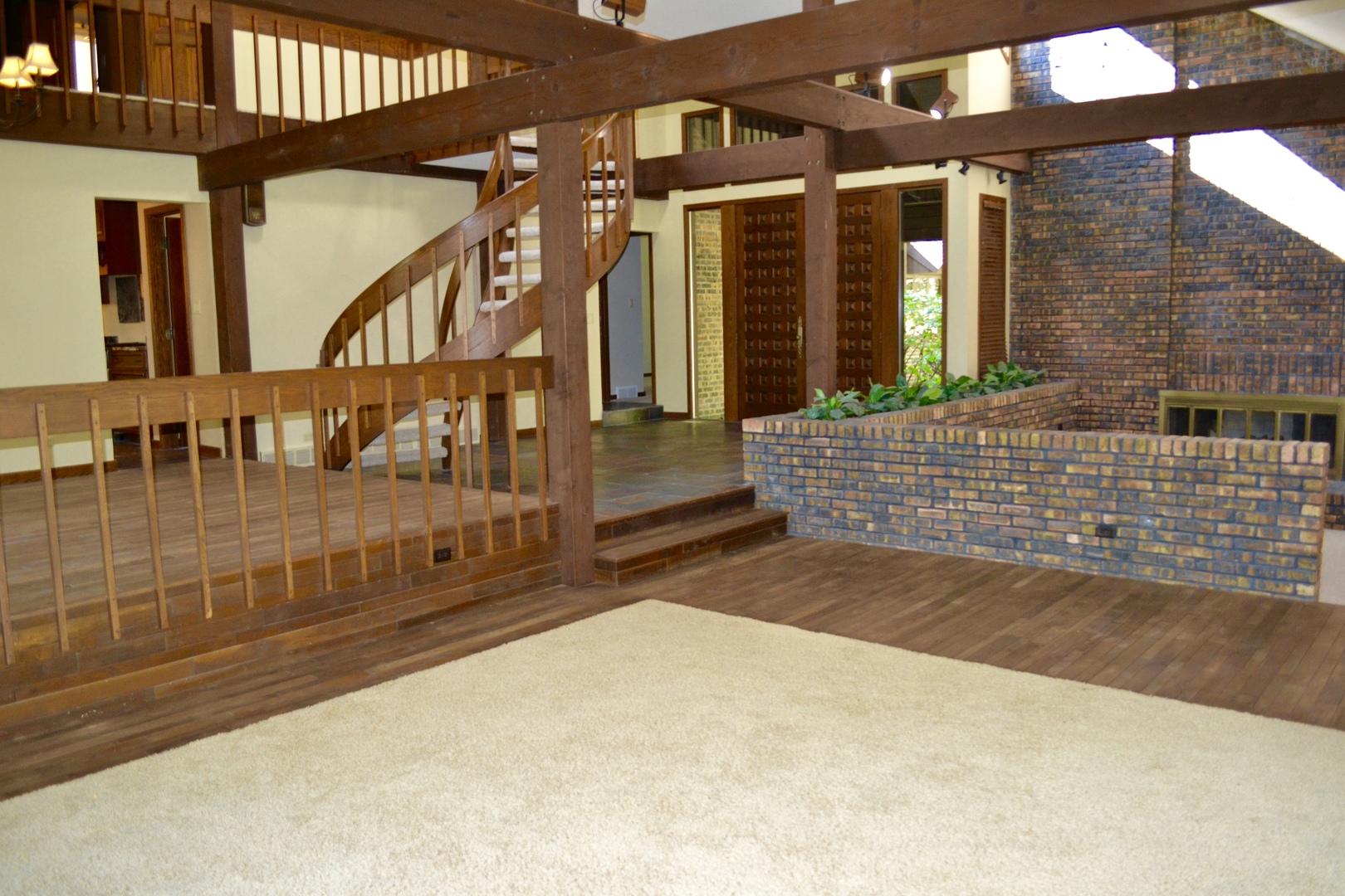 40W565 Bowes Road Elgin, IL 60124 - Photo 10 of 27