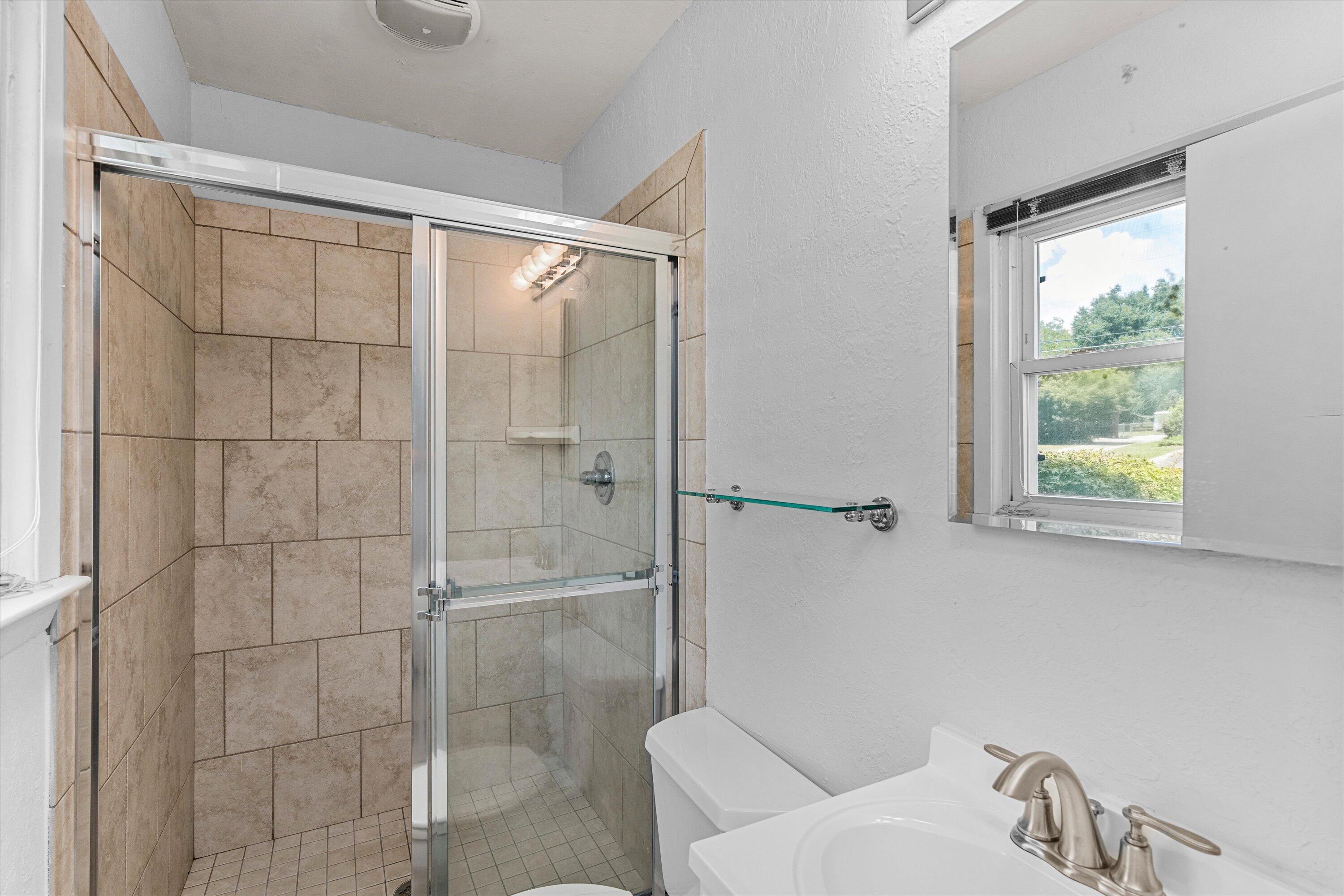 2236 Cadden Road Augusta, GA 30906 - Photo 13 of 26 Primary bathroom