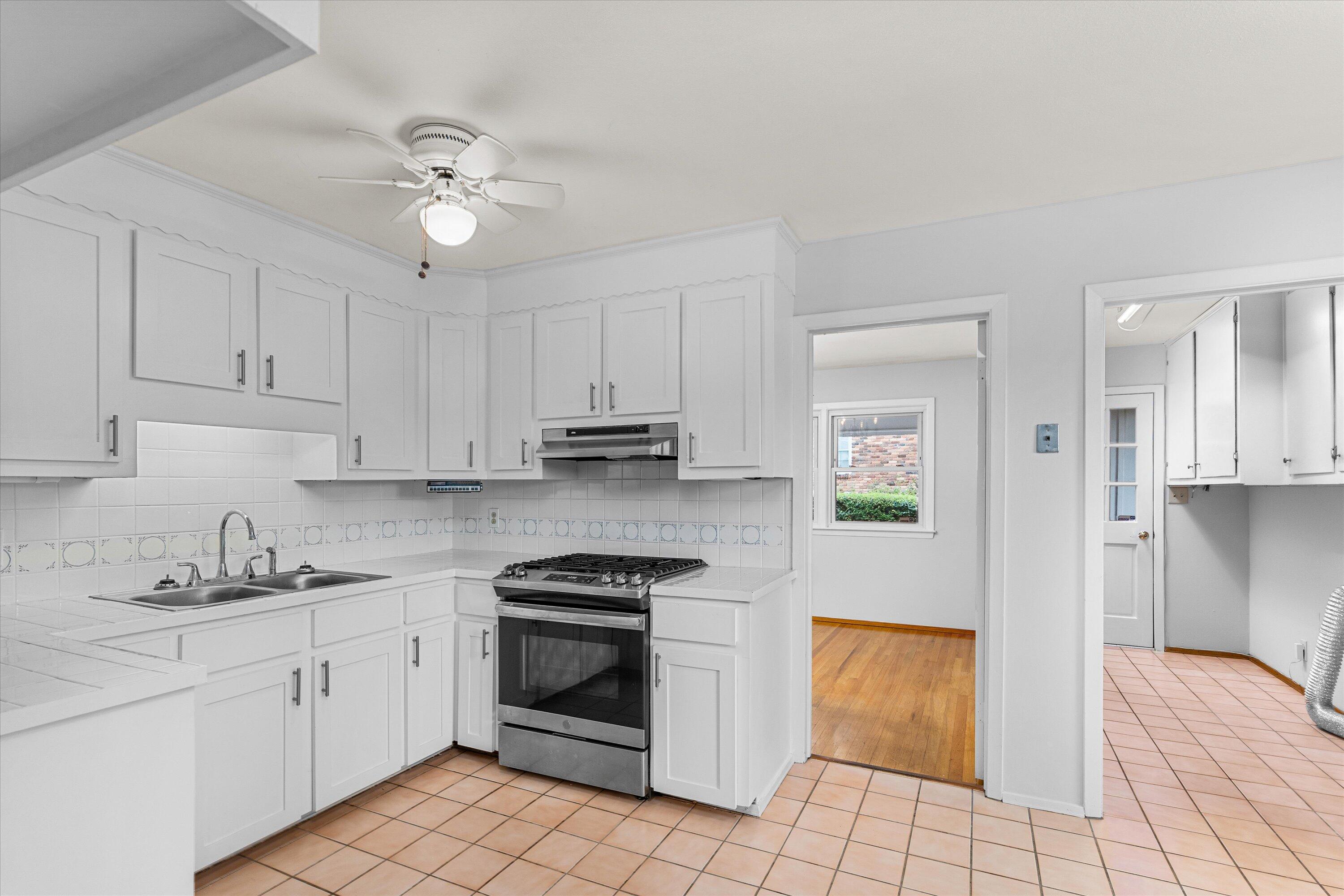 2236 Cadden Road Augusta, GA 30906 - Photo 7 of 26 Kitchen