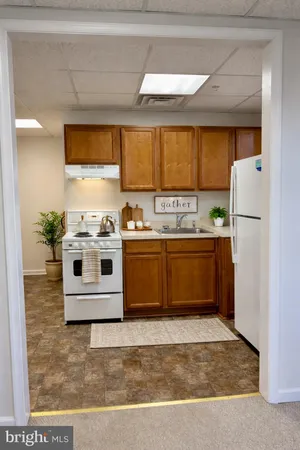 $1,200 | 306 East Cecil Avenue, Unit A, North East, MD 21901