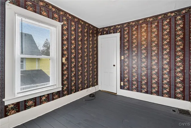 $179,900 | 81 Greenbush Street, Cortland, NY 13045