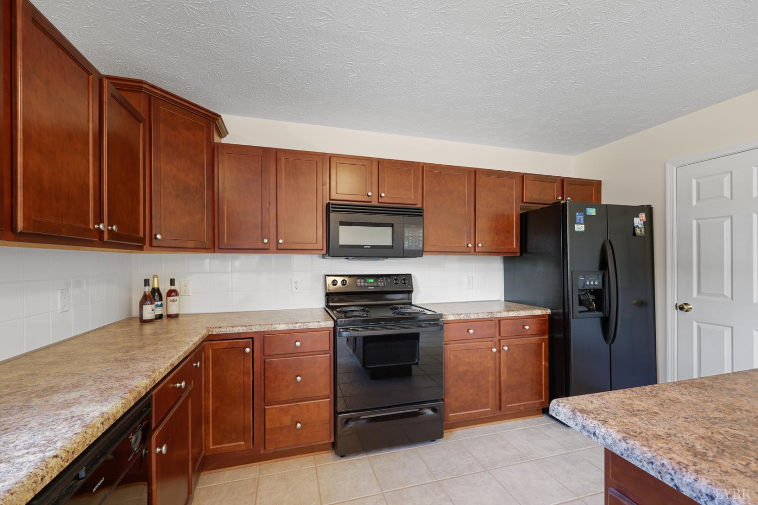 1264 Blue Ridge View Circle Forest, VA 24551 - Photo 10 of 43