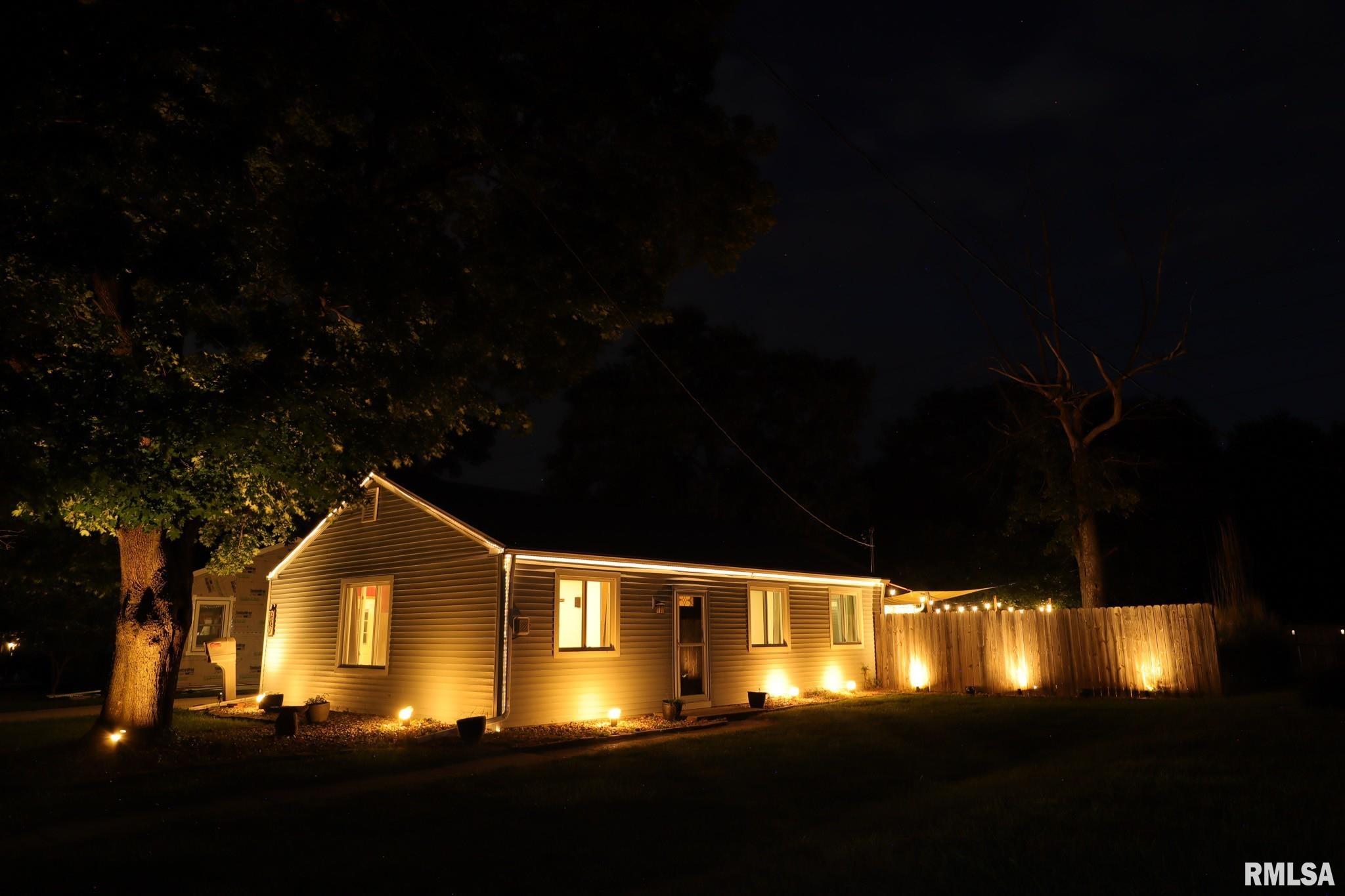 207 Decatur Road Marquette Heights, IL 61554 - Photo 4 of 33 Gallery Image 4