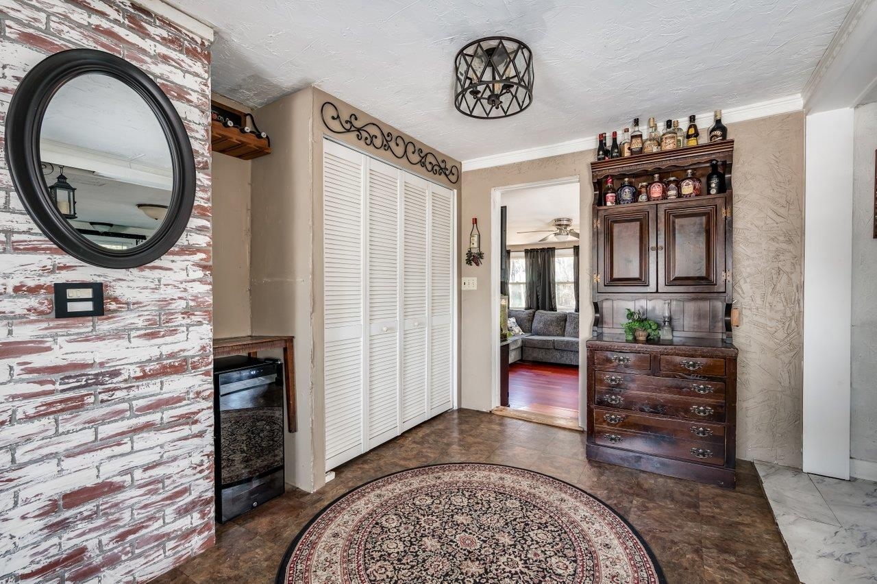 69 Chestnut Hill Road Rochester, NH 03867 - Photo 8 of 30