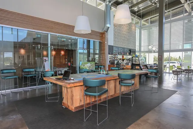 $490,000 | 7411 Windport Lane, Apollo Beach, FL 33572