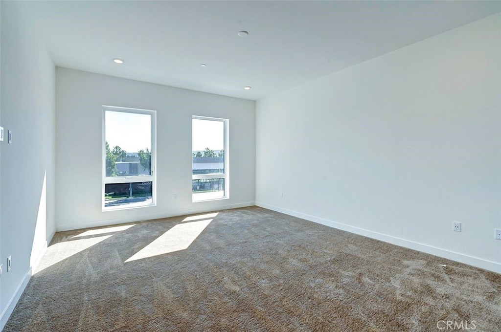 4407 Rivington Irvine, CA 92612 - Photo 18 of 52