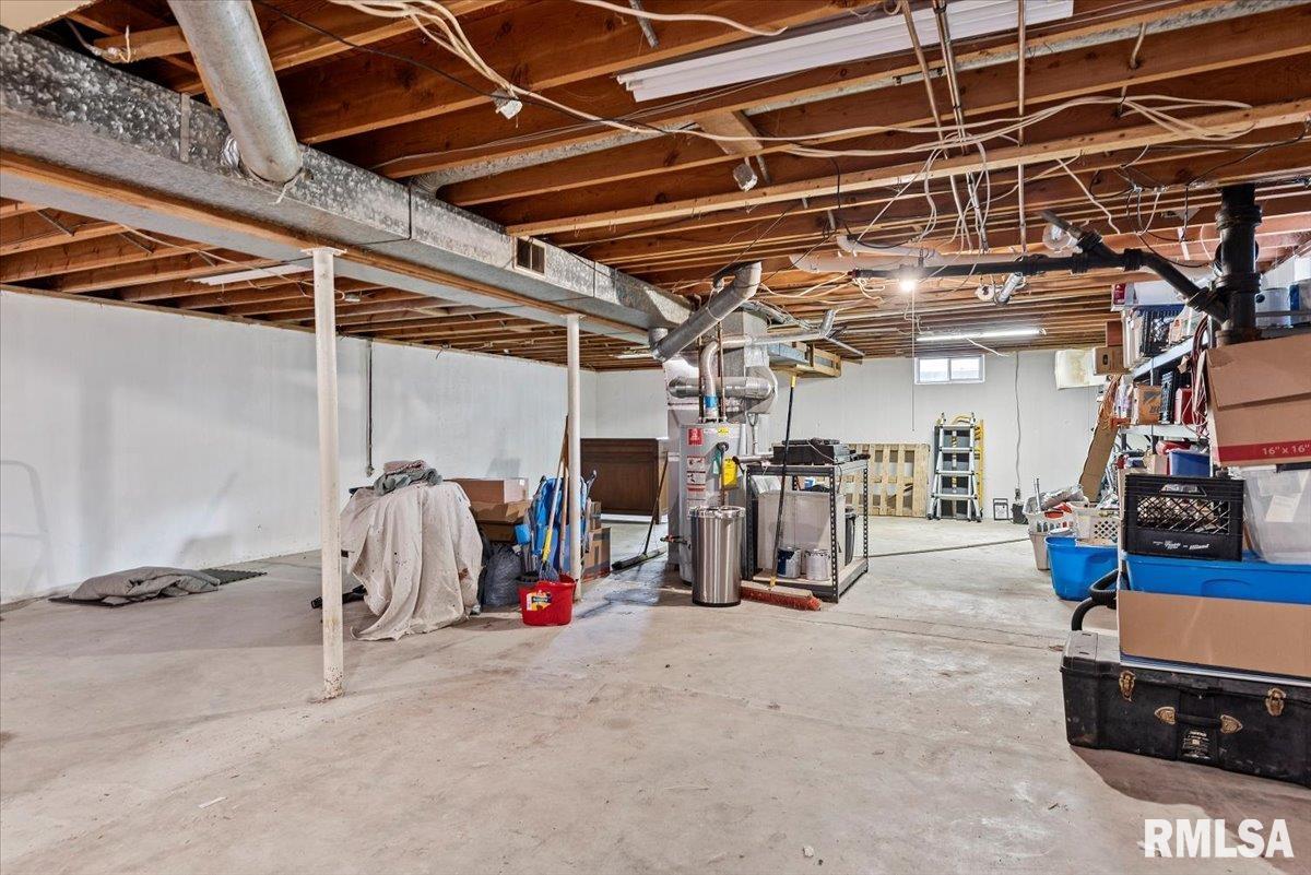 2068 Cambridge Road Springfield, IL 62704 - Photo 28 of 32