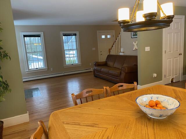 22 Valley Road Cape Elizabeth, ME 04107 - Photo 15 of 36 Ilivingroom MG_3871