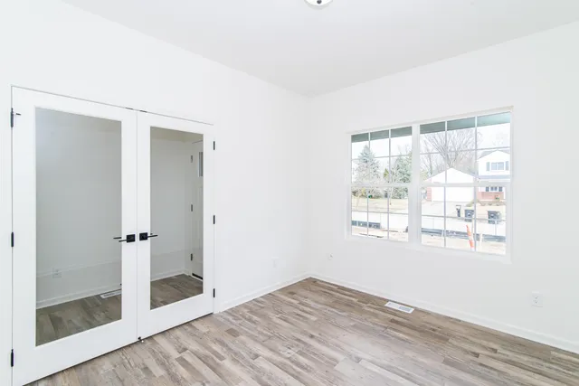 $499,986 | 20215 Sunset Street, Livonia, MI 48152