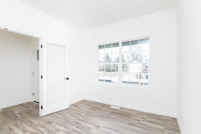 $499,986 | 20215 Sunset Street, Livonia, MI 48152