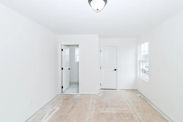 $499,986 | 20215 Sunset Street, Livonia, MI 48152