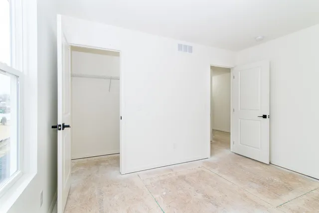 $499,986 | 20215 Sunset Street, Livonia, MI 48152