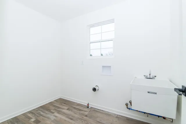 $499,986 | 20215 Sunset Street, Livonia, MI 48152