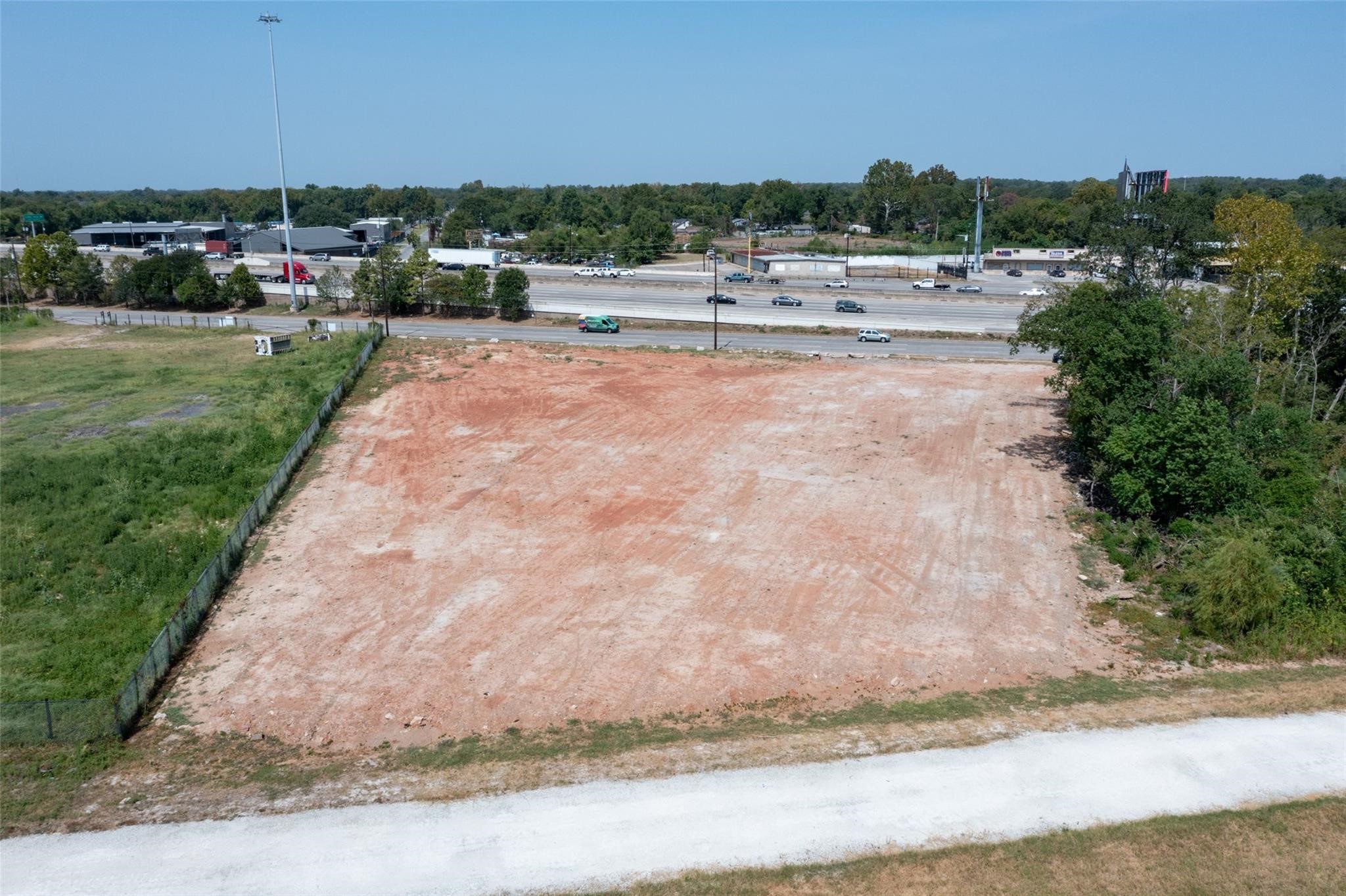 11324 Eastex Rd Freeway Houston, TX 77093 - Photo 13 of 19 a view of a outdoor space
