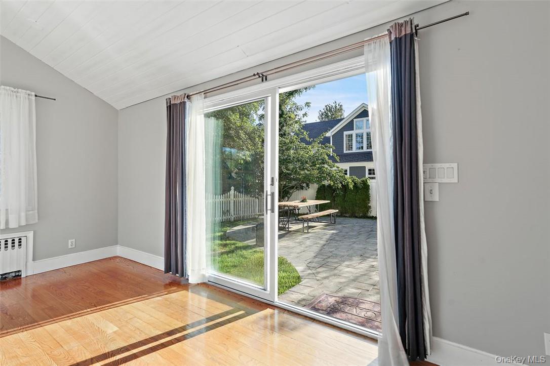 246 Mamaroneck Road Scarsdale, NY 10583 - Photo 8 of 35 Family room with easy access to the backyard