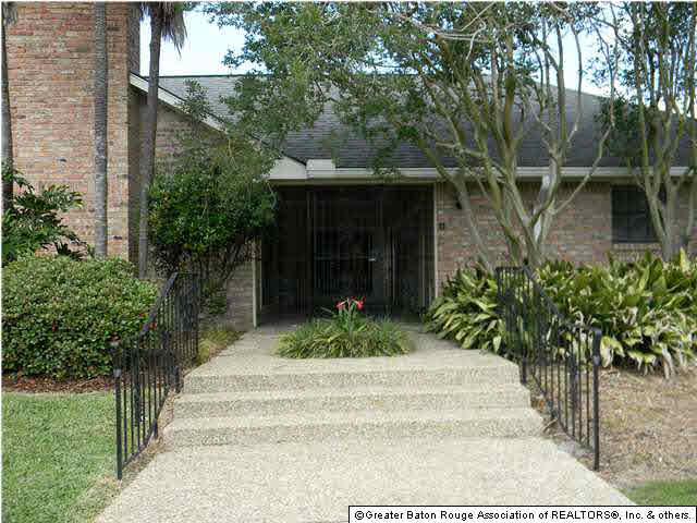 9375 Blueridge Street Baton Rouge, LA 70809 - Photo 3 of 31 Gallery Image 3