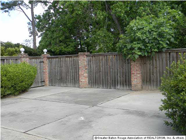 9375 Blueridge Street Baton Rouge, LA 70809 - Photo 8 of 31 Gallery Image 8