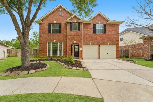 $415,000 | 13522 Summer Villa Lane, Houston, TX 77044