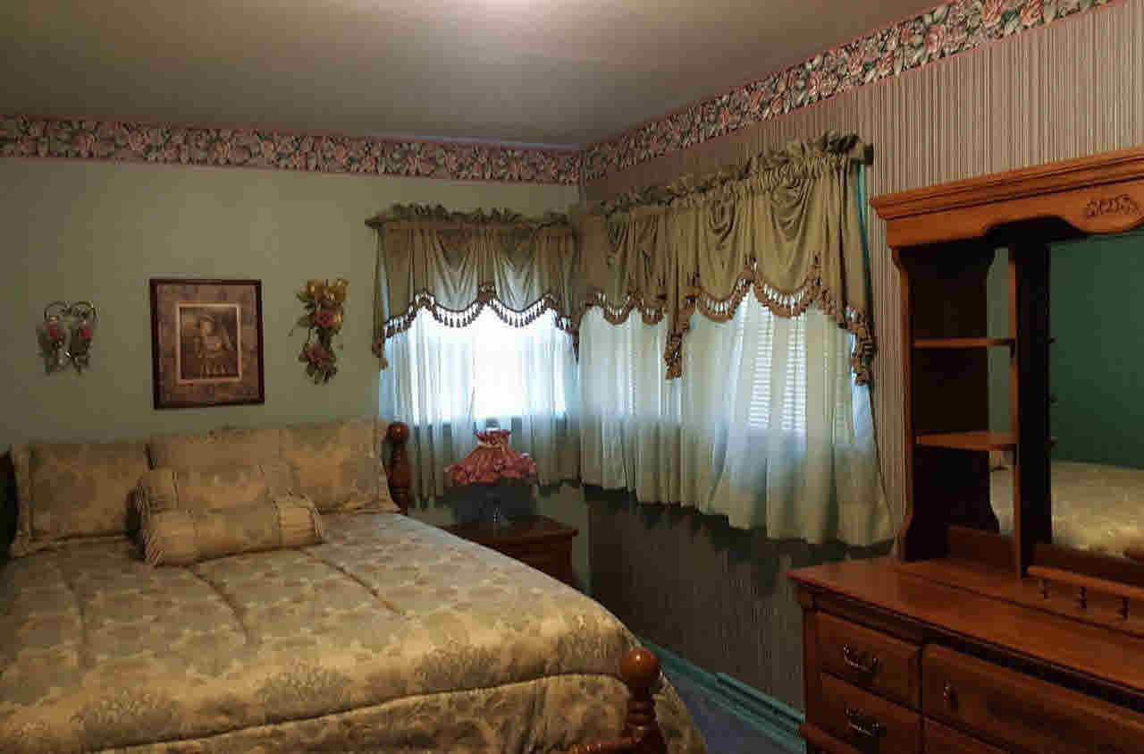2035 North Oak Road Davison, MI 48423 - Photo 15 of 34 21278132-14.JPG