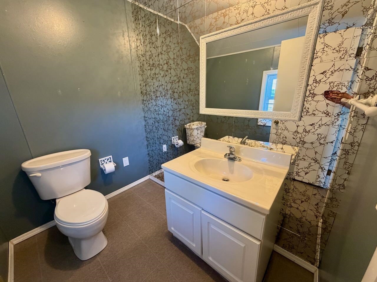 5577 Peet Road Chesaning, MI 48616 - Photo 37 of 42