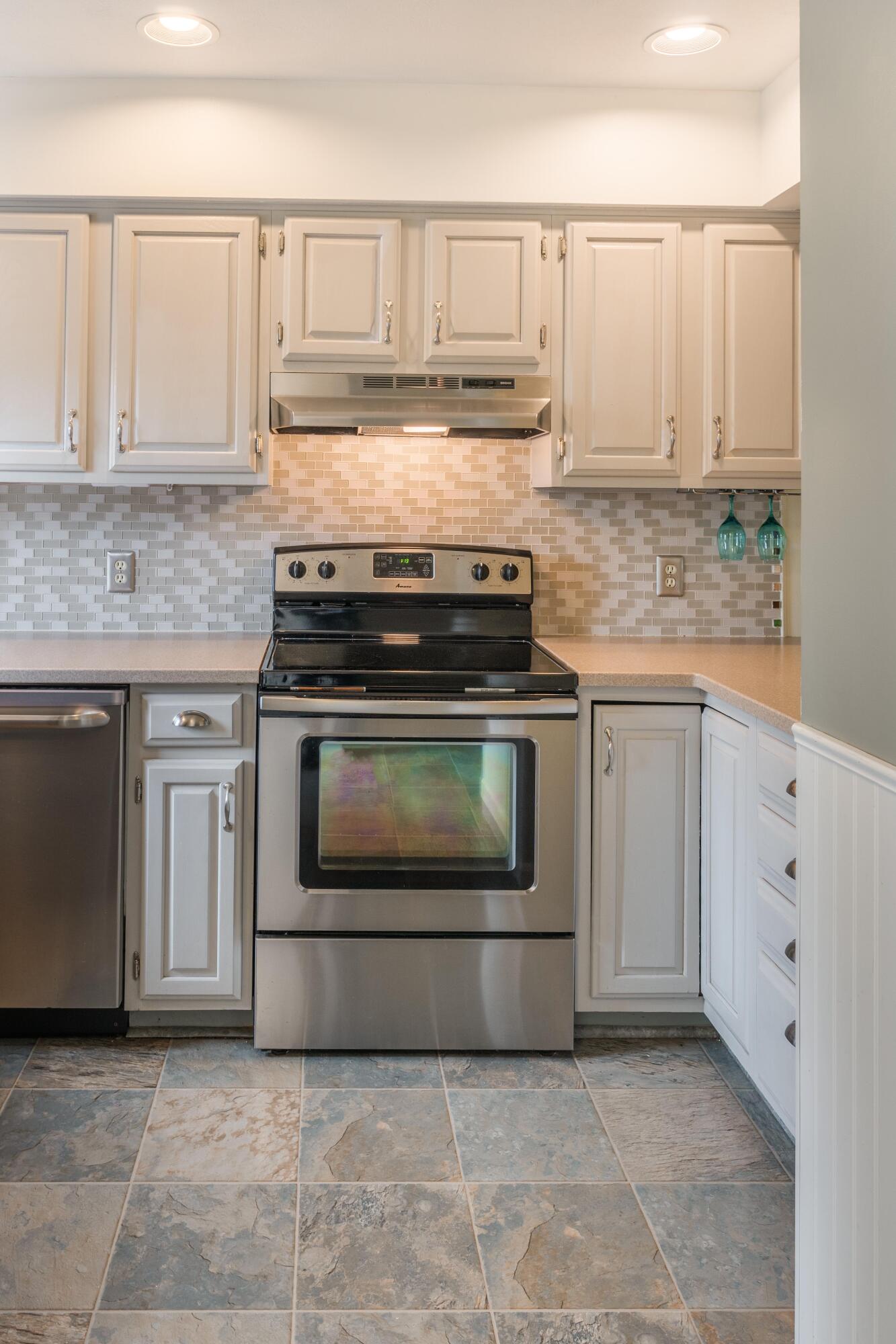 7 Old Salt Road, Unit 11 Old Orchard Beach, ME 04064 - Photo 11 of 41 7 Old Salt Road #11 11