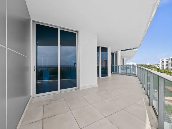$18,995 | 701 North Fort Lauderdale Beach Boulevard, Unit 802, Fort Lauderdale, FL 33304