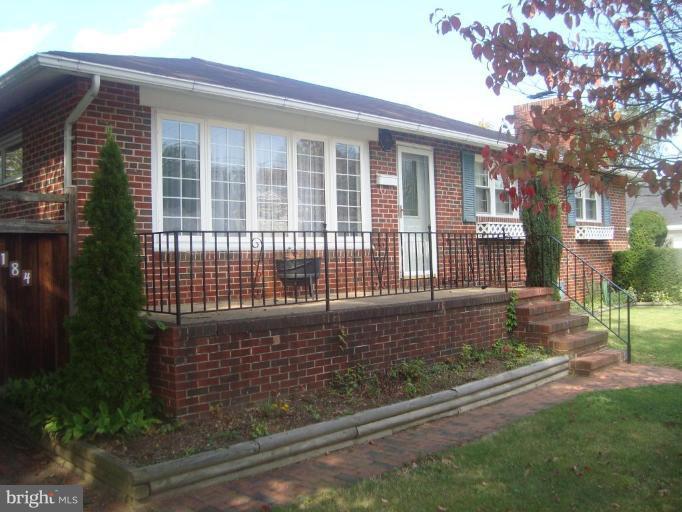 184 Arundel Road Pasadena, MD 21122 - Photo 2 of 16 Exterior #2