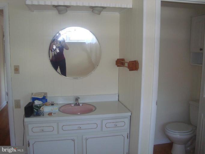 184 Arundel Road Pasadena, MD 21122 - Photo 13 of 16 Master Bedroom #2