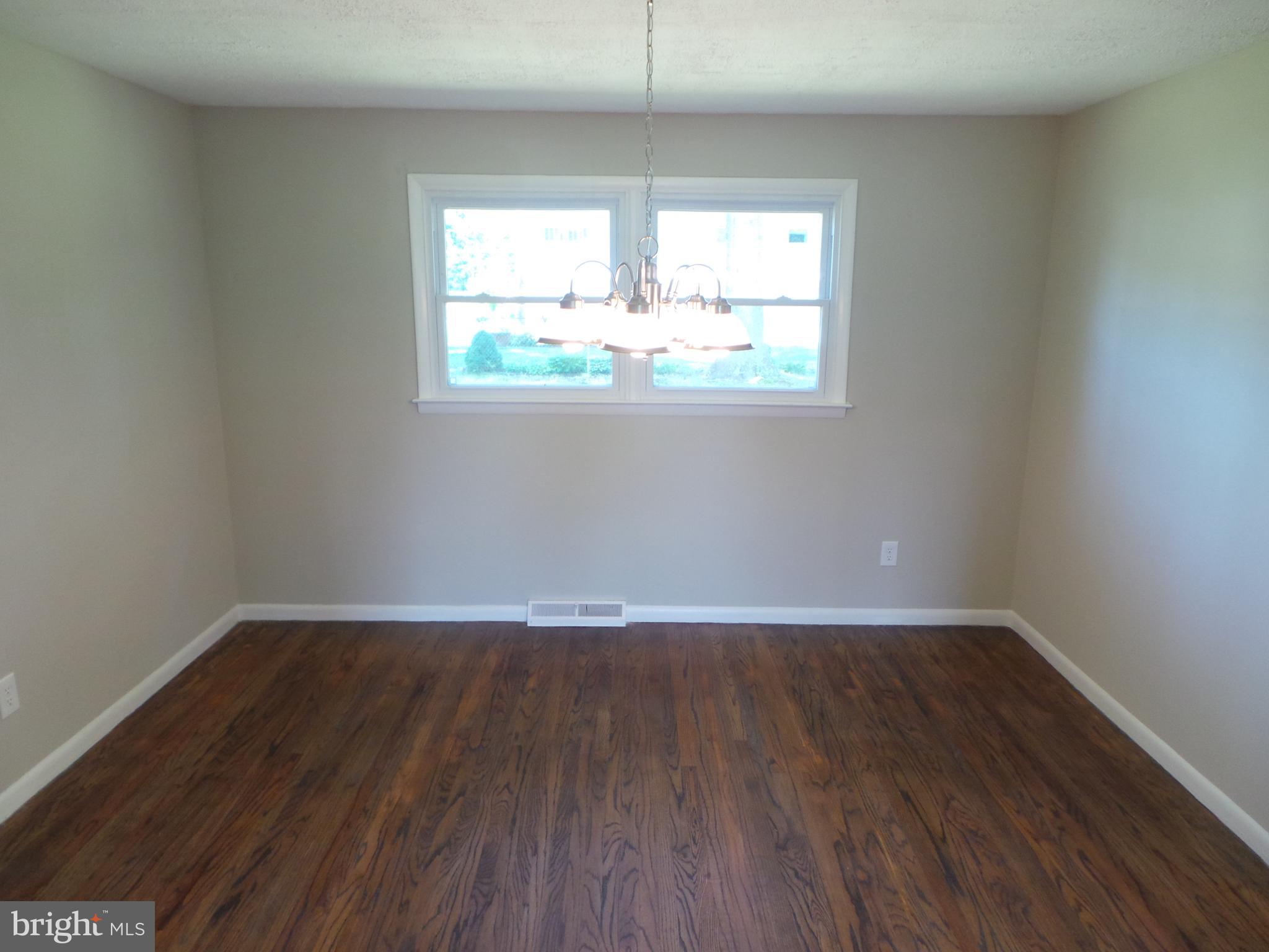 910 Abington Road Cherry Hill, NJ 08034 - Photo 13 of 31 Gallery Image 13