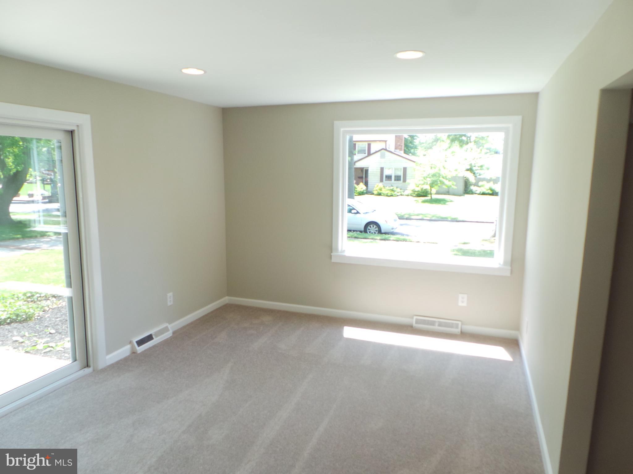 910 Abington Road Cherry Hill, NJ 08034 - Photo 18 of 31 Gallery Image 18
