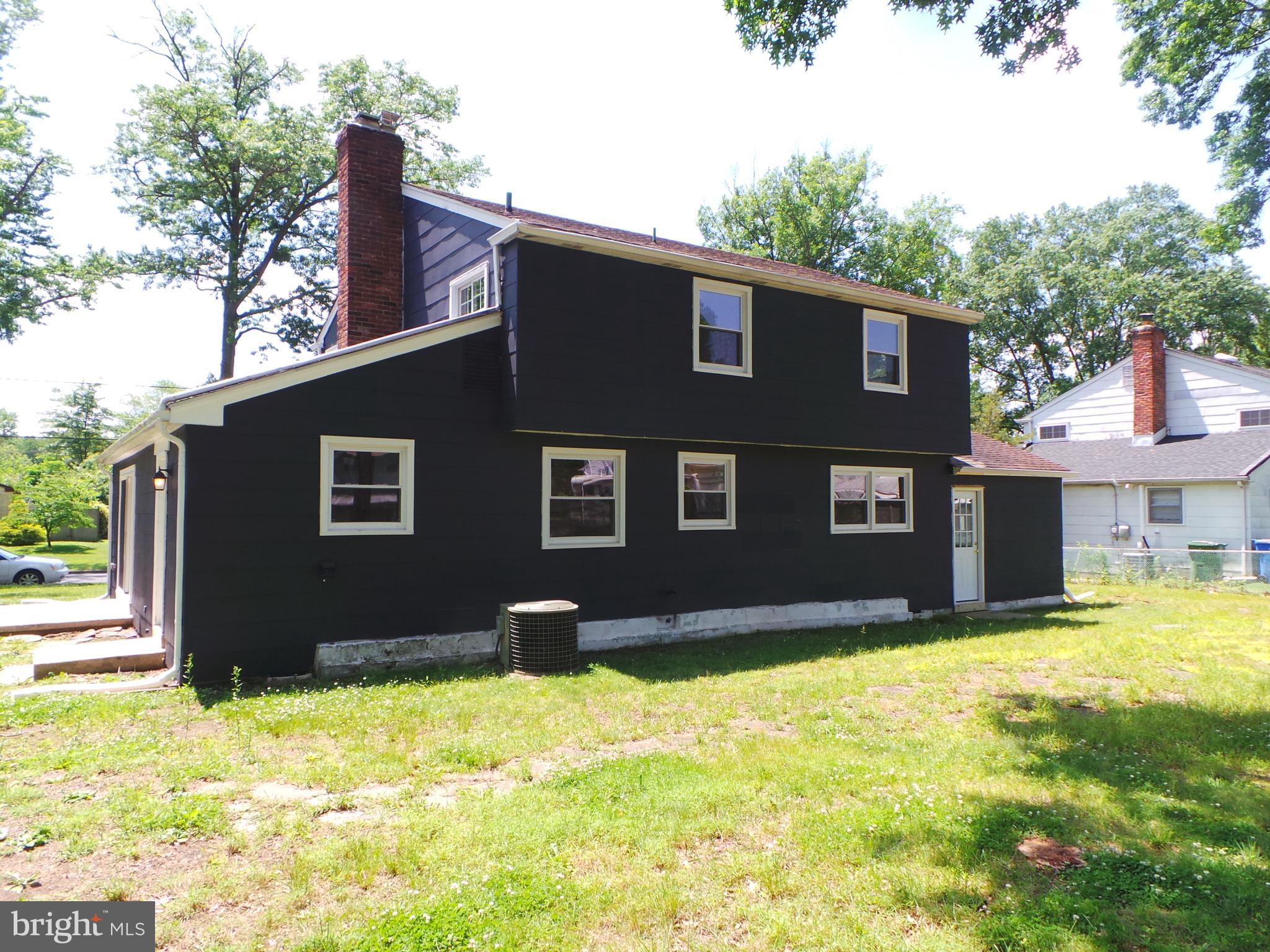 910 Abington Road Cherry Hill, NJ 08034 - Photo 3 of 31 Gallery Image 3