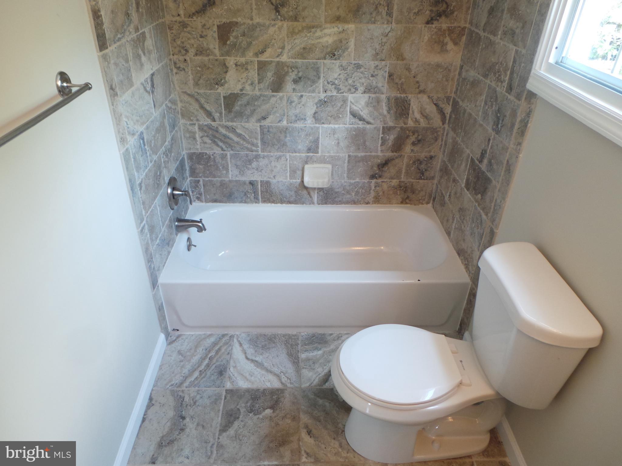 910 Abington Road Cherry Hill, NJ 08034 - Photo 21 of 31 Gallery Image 21