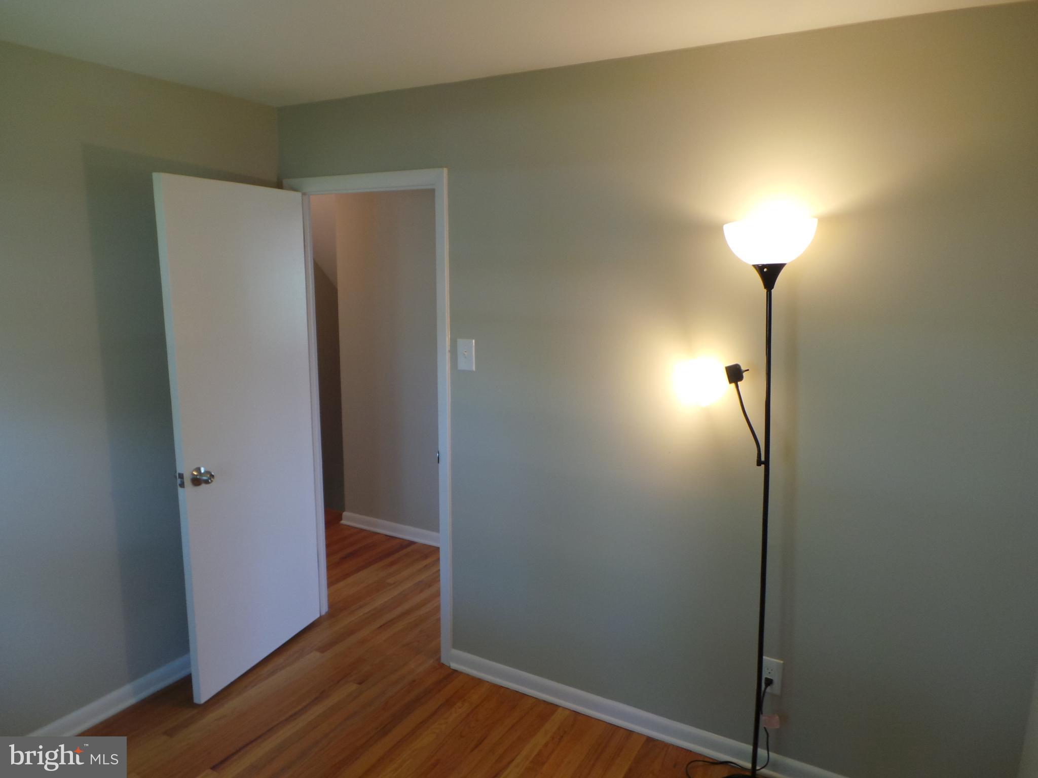 910 Abington Road Cherry Hill, NJ 08034 - Photo 24 of 31 Gallery Image 24
