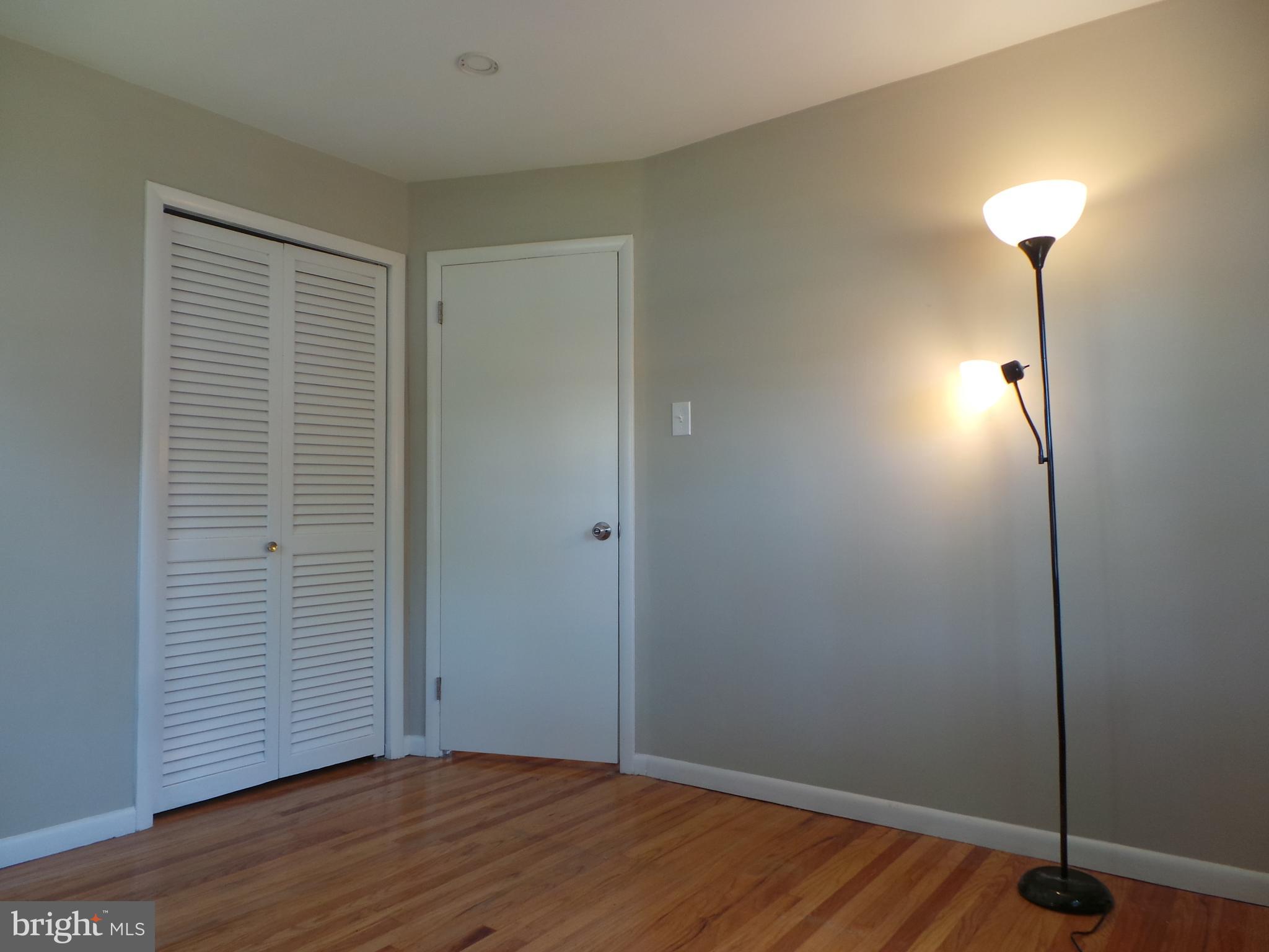 910 Abington Road Cherry Hill, NJ 08034 - Photo 26 of 31 Gallery Image 26