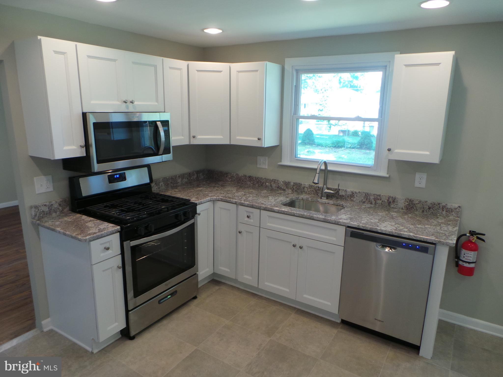 910 Abington Road Cherry Hill, NJ 08034 - Photo 7 of 31 Gallery Image 7