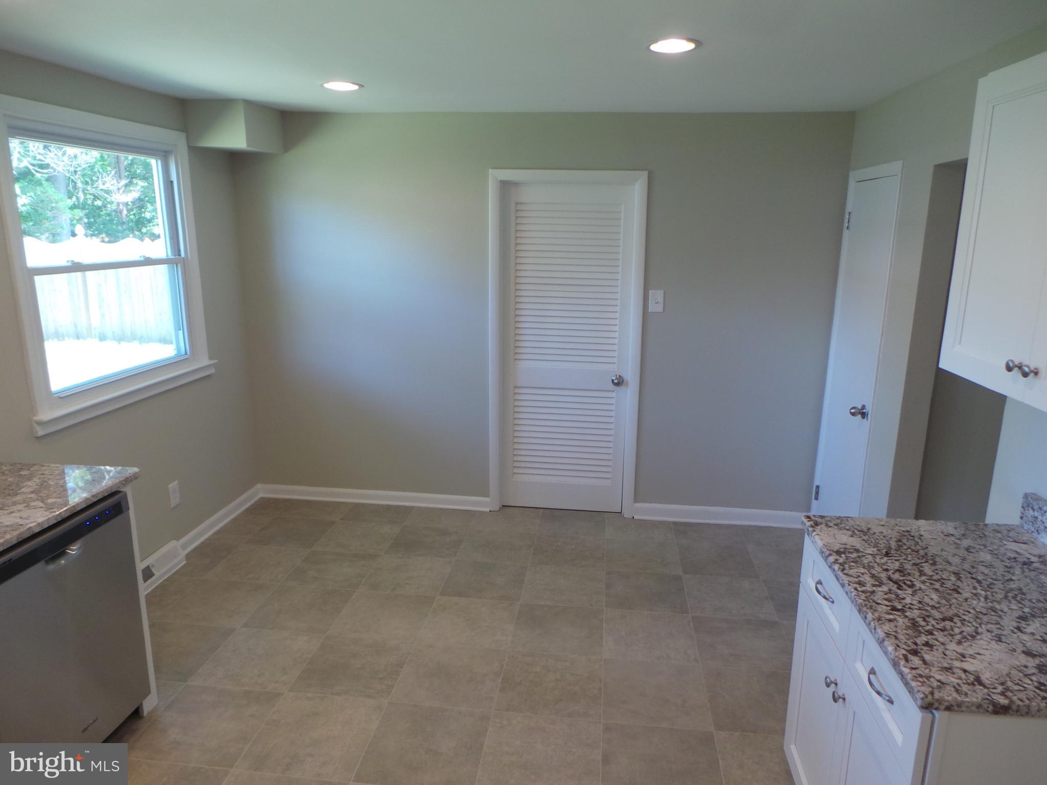 910 Abington Road Cherry Hill, NJ 08034 - Photo 9 of 31 Gallery Image 9