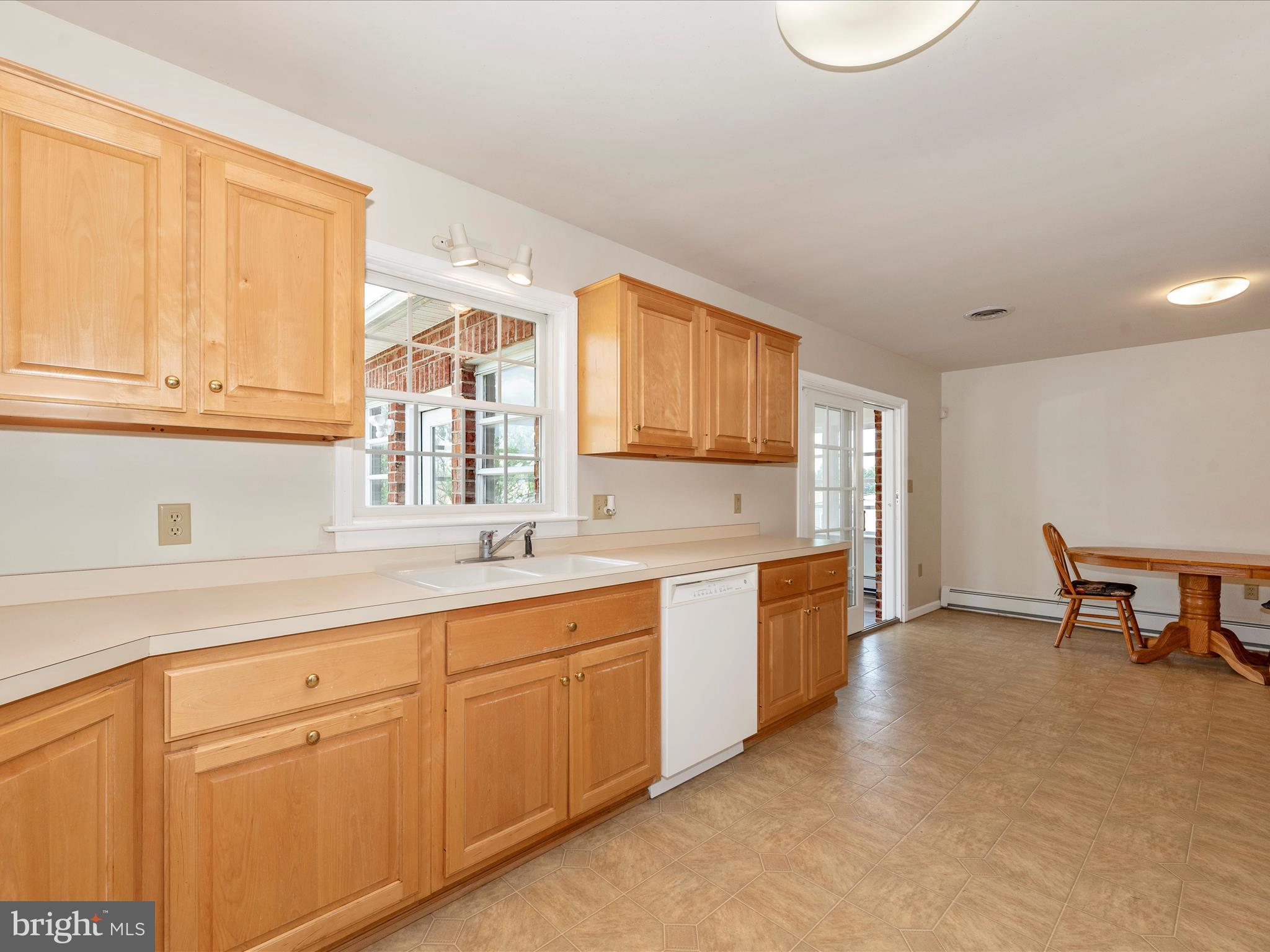 8543 Barnes Road Boonsboro, MD 21713 - Photo 15 of 52 Kitchen