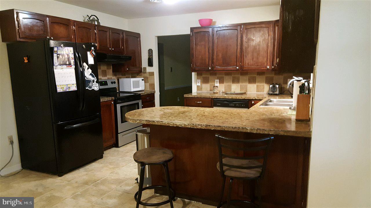 820 Forbes Road Carlisle, PA 17013 - Photo 5 of 15 Gallery Image 5