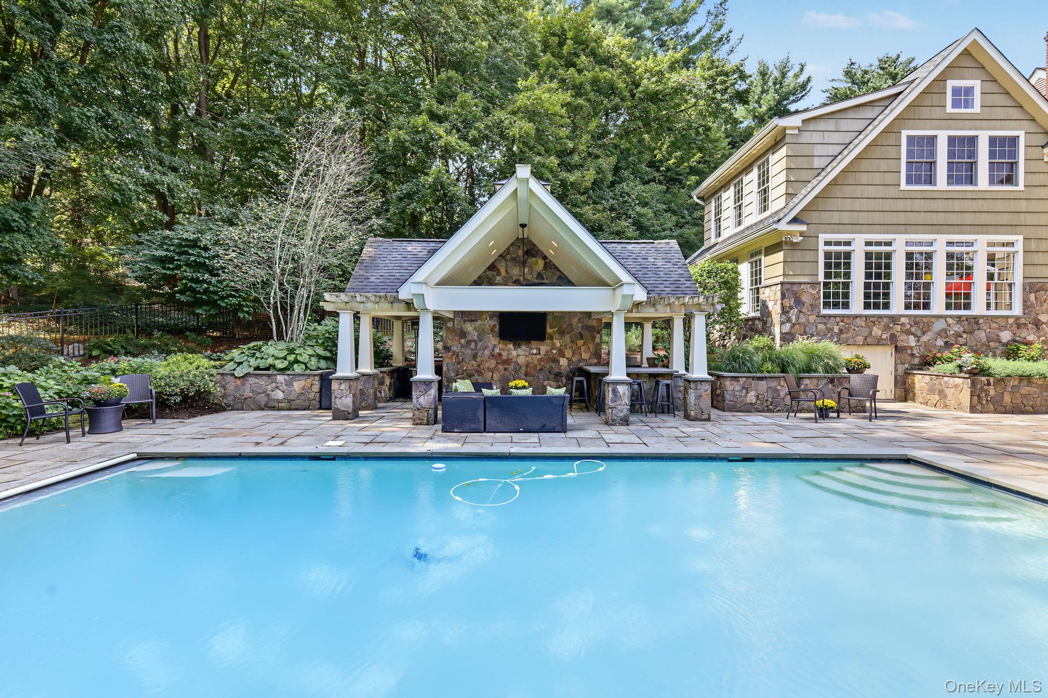 46 Annandale Road Chappaqua, NY 10514 - Photo 9 of 19 Gallery Image 9