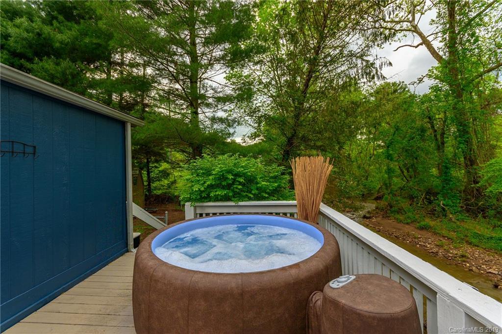 2165 Riceville Road Asheville, NC 28805 - Photo 10 of 37 Gallery Image 10